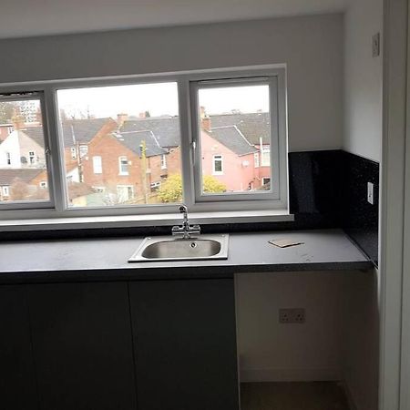 Apartament 2Nd Floor Comfy Swindon Centre - Loft Studio Zewnętrze zdjęcie